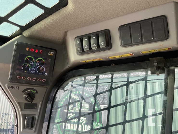 2020-caterpillar-289d3-image-16