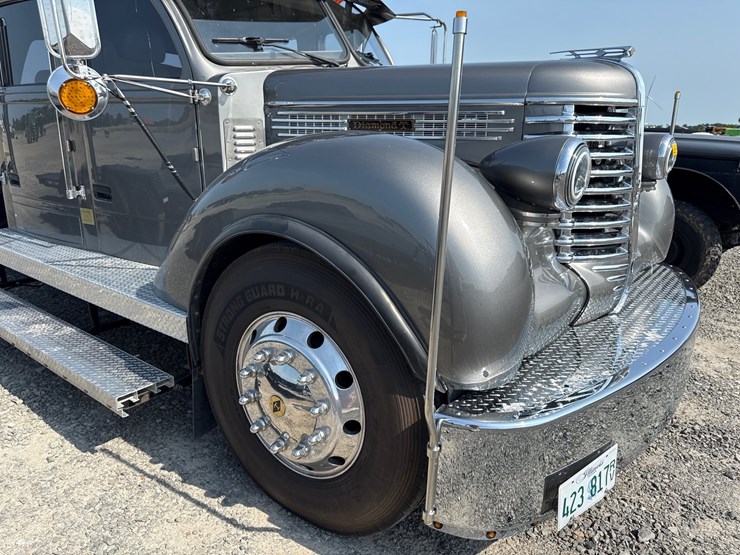 #50079-•-1939-diamond-t-s/a-truck-tractor-4061786-inv#-50079-image-43