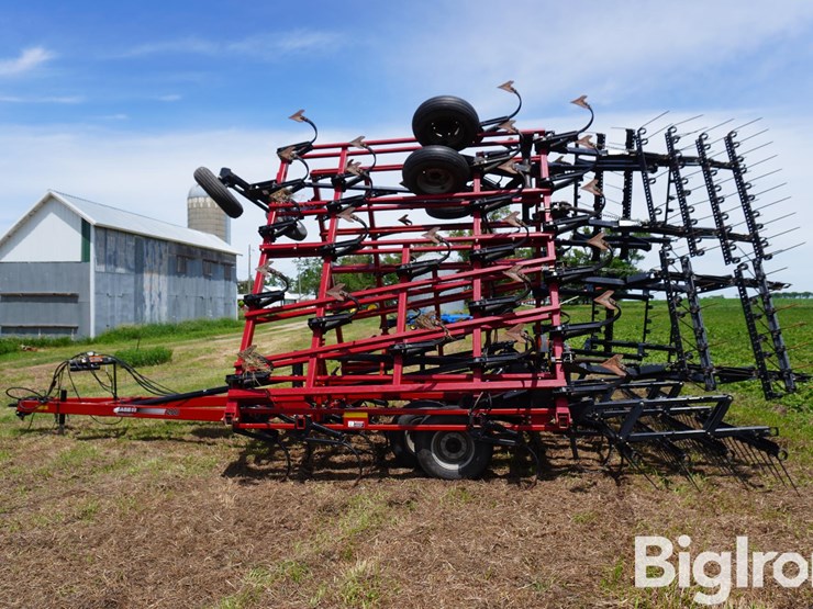 case-ih-200-image-8