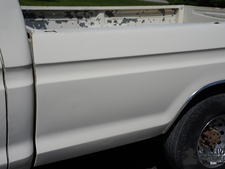 1975-ford-f250-image-15