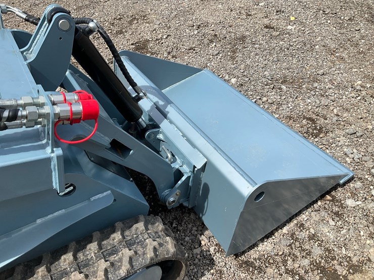 #1019-•-unused-sdlanch-ssl1200-mini-track-skid-steer-loader-image-27