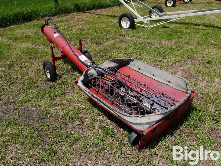 feterl-hydraulic-drive-8"x10'-truck-hopper-image-3