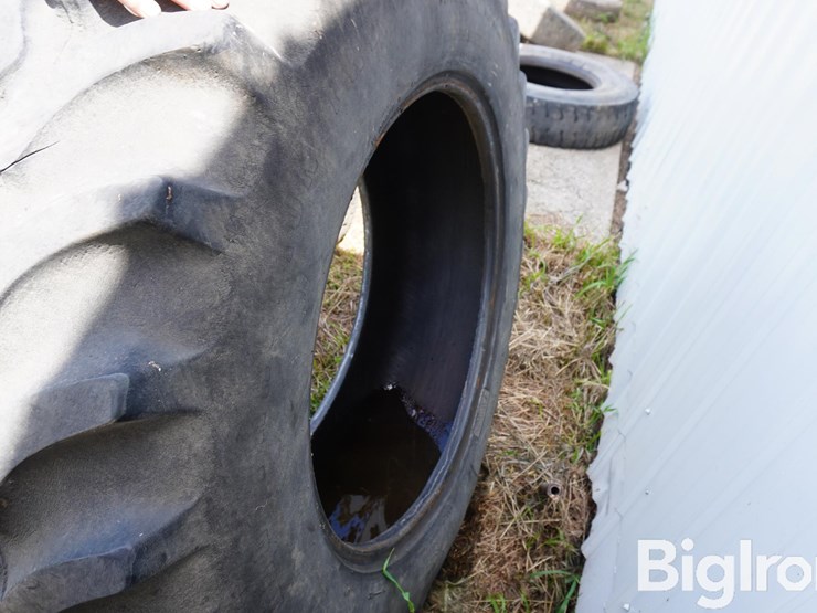 14.9r30-tires-image-12