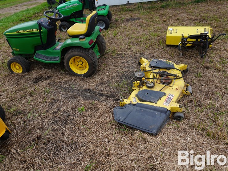 john-deere-gt225-image-8
