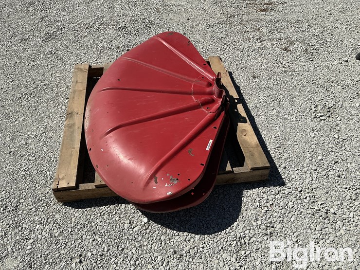 rear-tractor-fenders-image-4