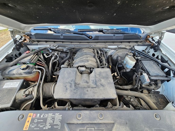 2018-chevrolet-2500-image-18