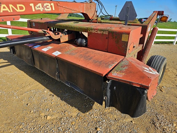 new-holland-1431-image-15