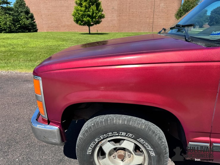 1990-chevrolet-silverado-1500-image-12