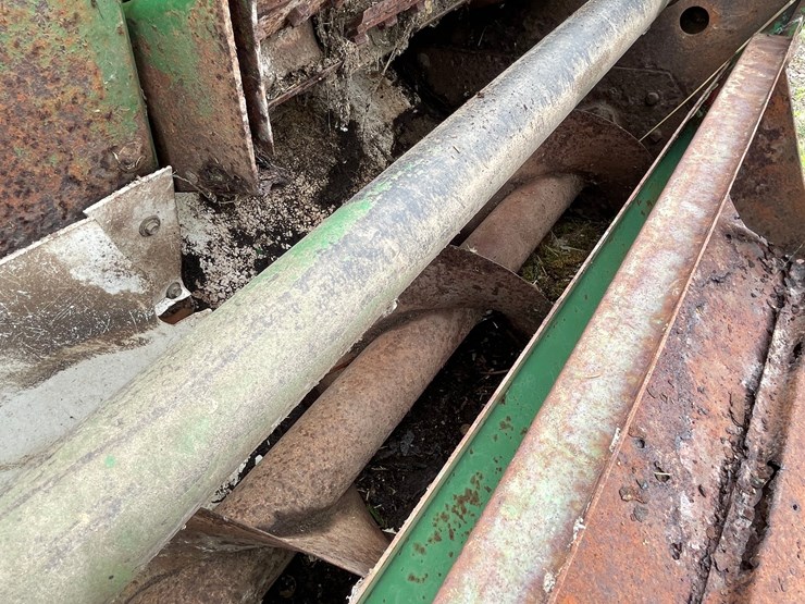 john-deere-3940-image-31