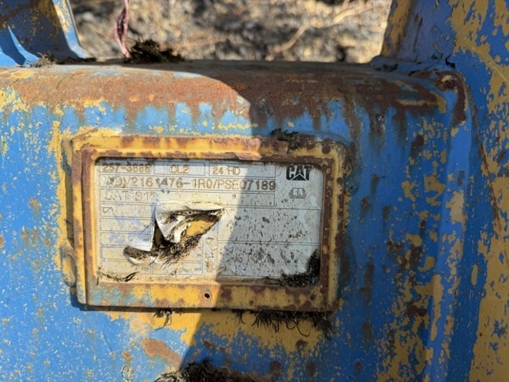 caterpillar-24-image-5