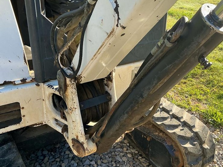 2003-bobcat-334d-image-24