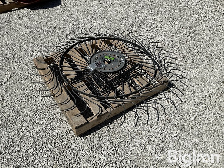 kuhn-rake-wheel-image-1