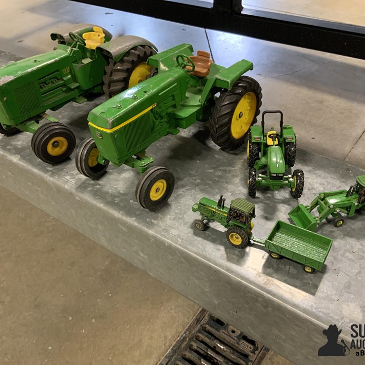 John Deere Toy Tractors