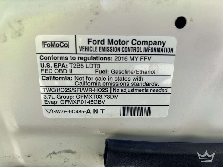 2016-ford-explorer-image-10