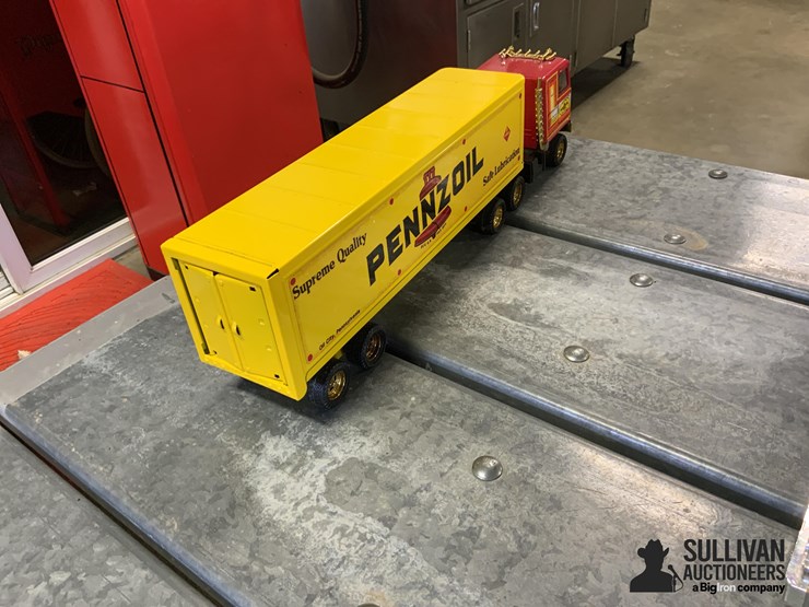 ertl-pennzoil-toy-truck-and-trailer-image-5