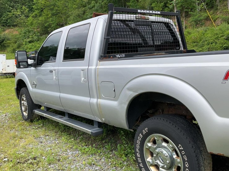 2016-ford-f350-image-40