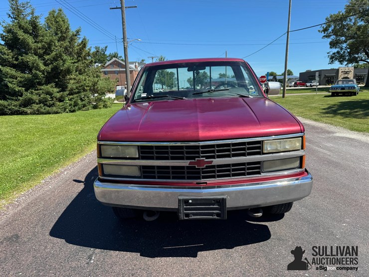 1990-chevrolet-silverado-1500-image-2