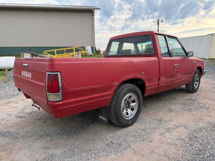 1986-nissan-d21-image-4
