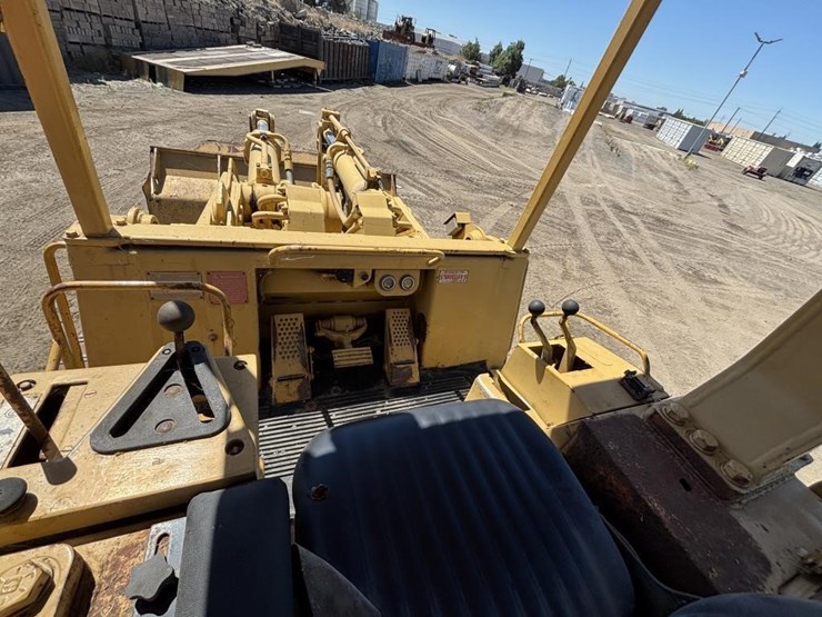 caterpillar-973-lgp-image-24