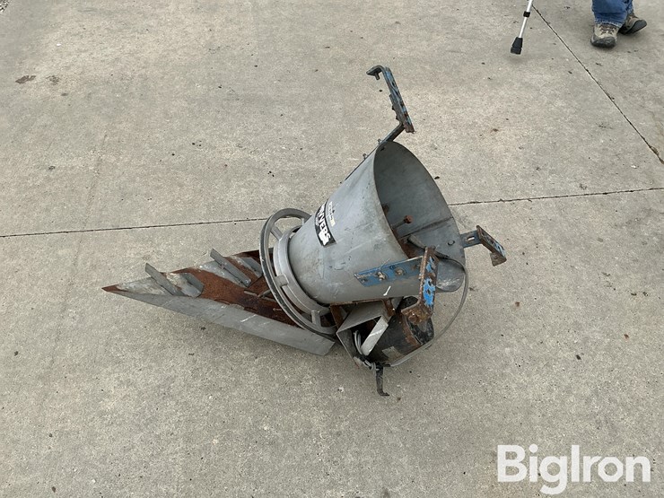 shivvers-electric-grain-spreader-image-8