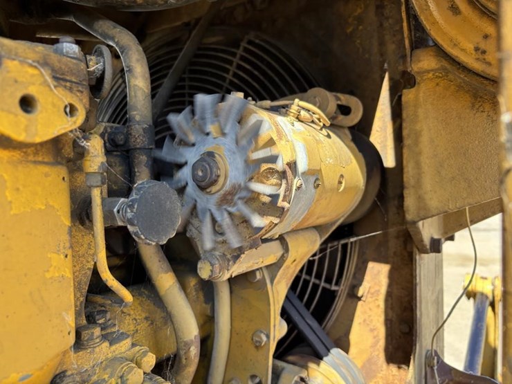caterpillar-14e-image-62