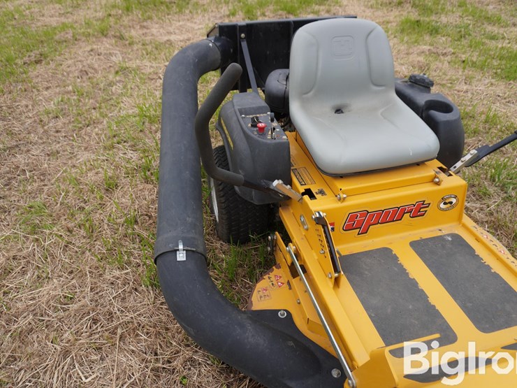 hustler-sport-929125-zero-turn-mower-w/42"-deck-image-19