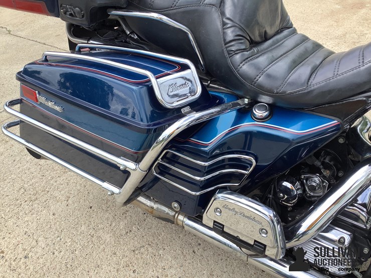 1992-harley-davidson-ultra-classic-electra-glide-motorcycle-image-12