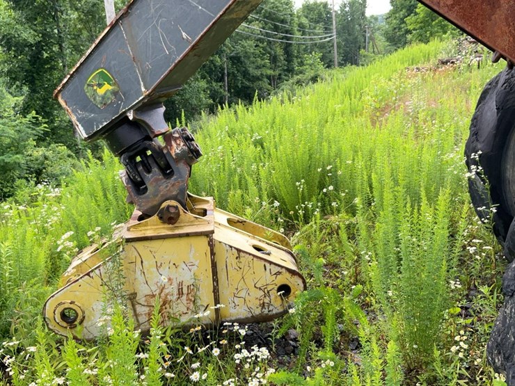2008-deere-748g-iii-image-41