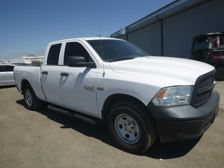 2014-dodge-1500-image-2