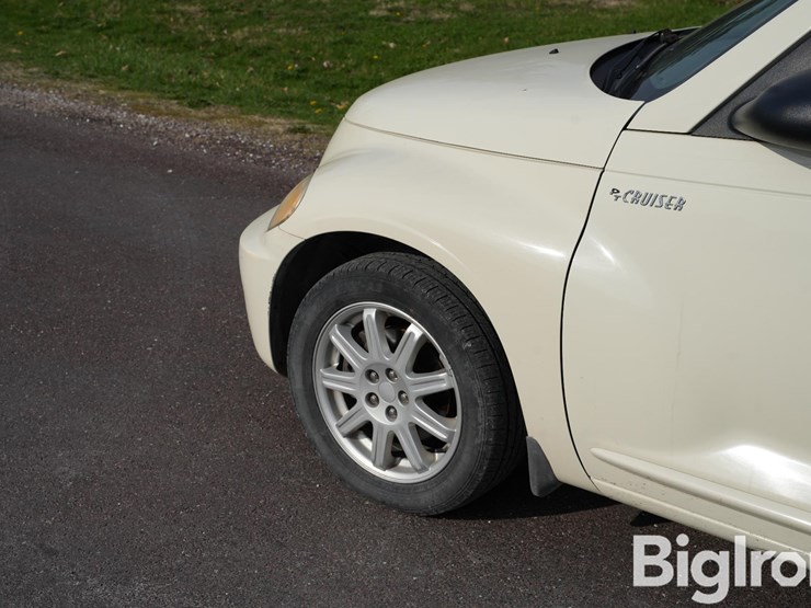 2006-chrysler-pt-cruiser-image-18