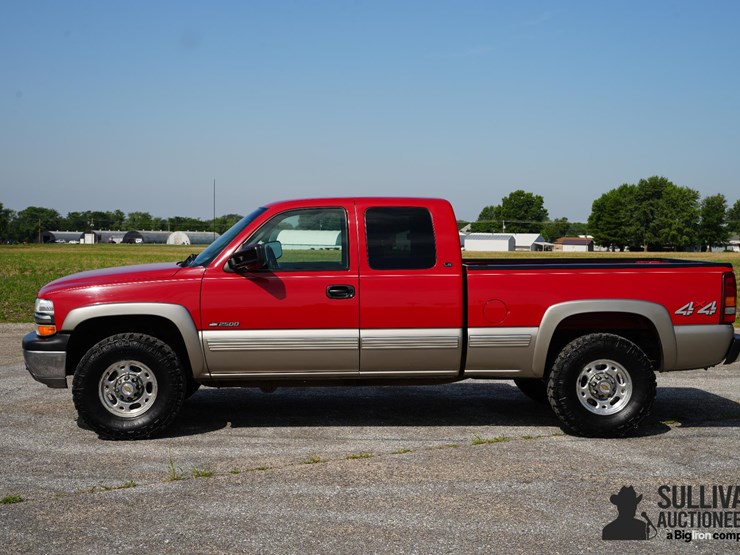2000-chevrolet-silverado-2500-image-8