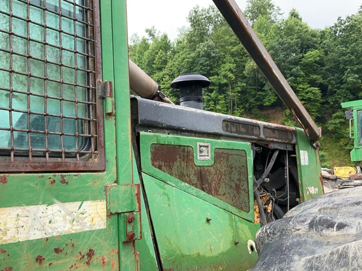 2008-deere-748g-iii-image-48