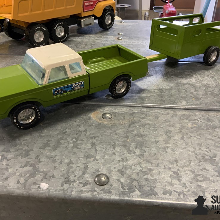 Nylint Toy Pickup & Trailer