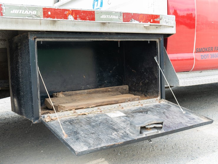 #155-•-2012-chevrolet-4500-flat-bed-truck-image-20