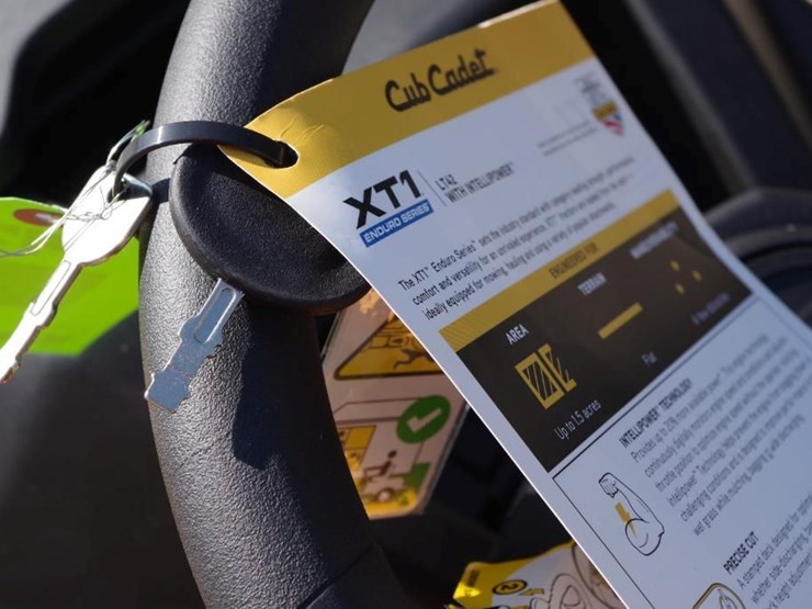 cub-cadet-xt1-lt42-image-6