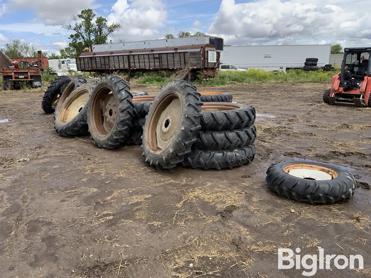 11.2-38-pivot-tires-&-rims-image-1