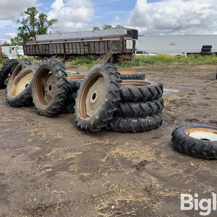 11.2-38 Pivot Tires & Rims