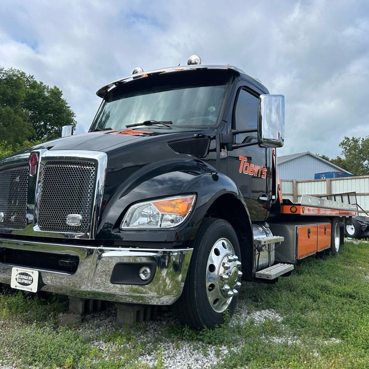 2024 KENWORTH T280