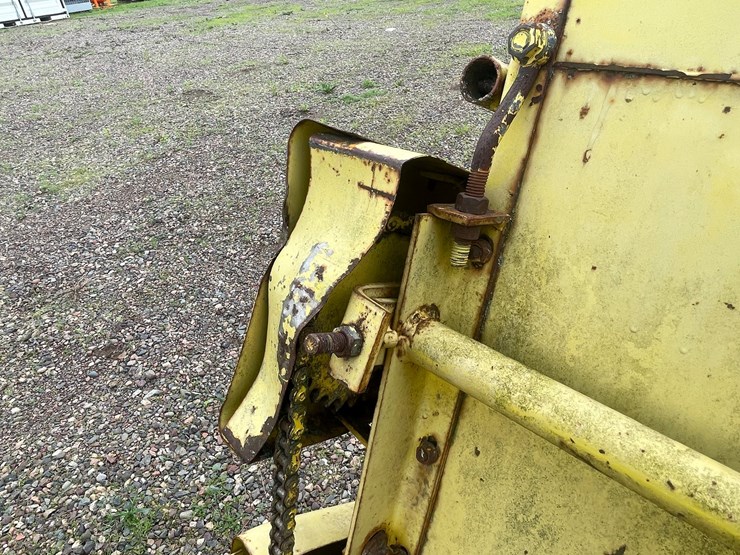 john-deere-5-image-8