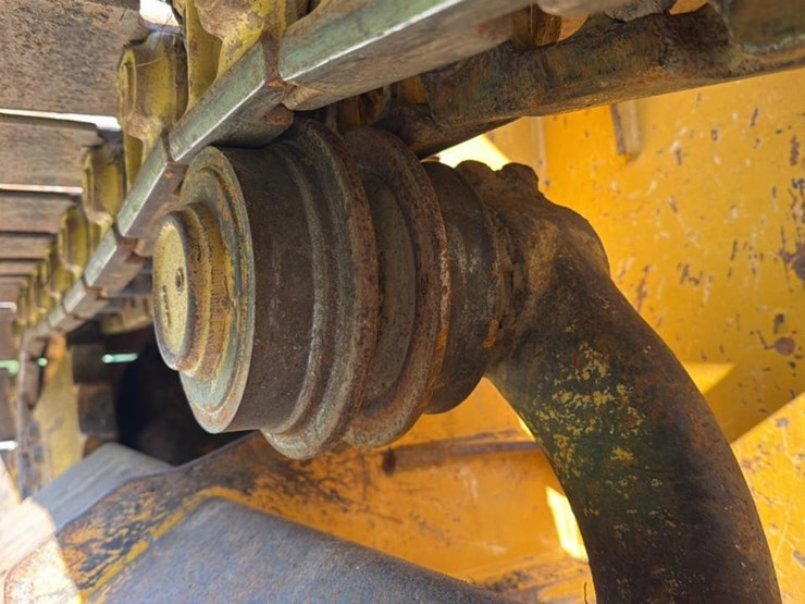 2012-john-deere-450-image-34