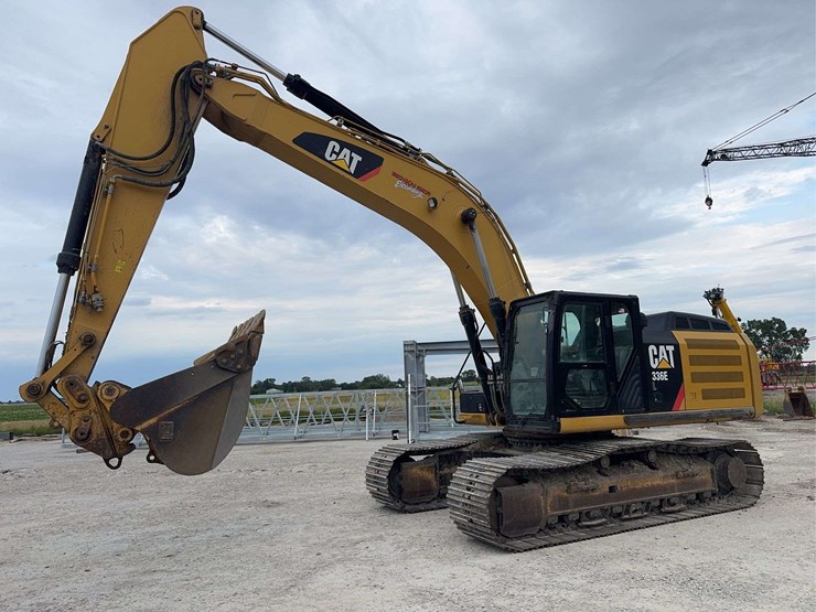2014-caterpillar-336e-image-1