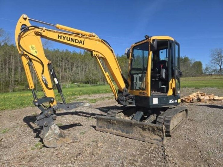 2021-hyundai-robex-35z-9a-image-1