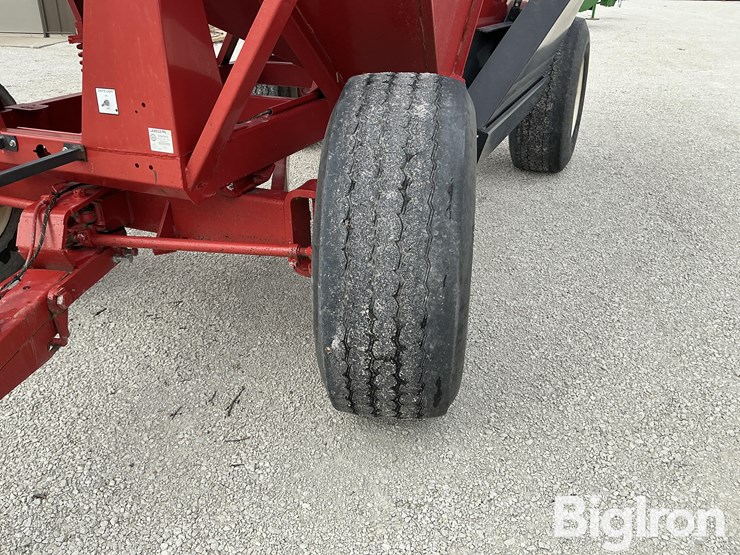unverferth-brent-gt440-grain-wagon-image-10