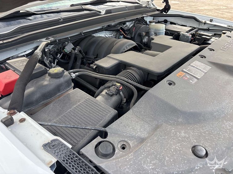2019-chevrolet-tahoe-image-8