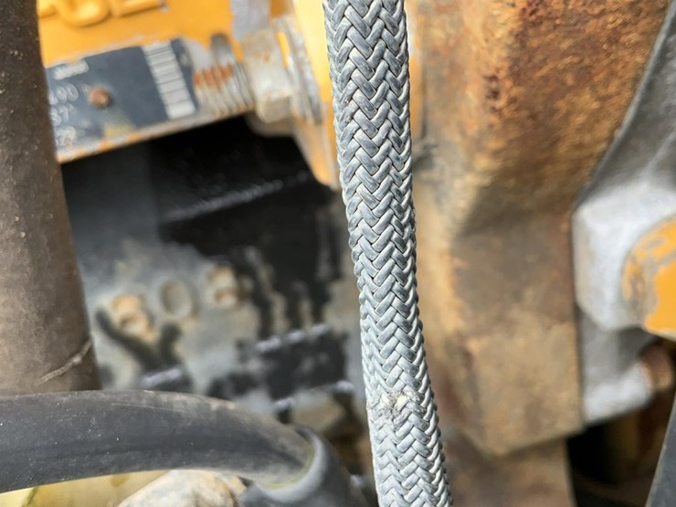 2008-deere-748g-iii-image-15