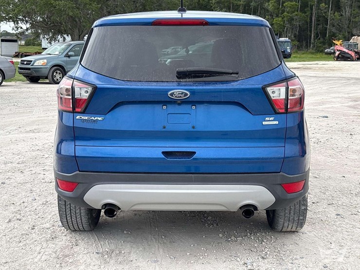 2017-ford-escape-image-21