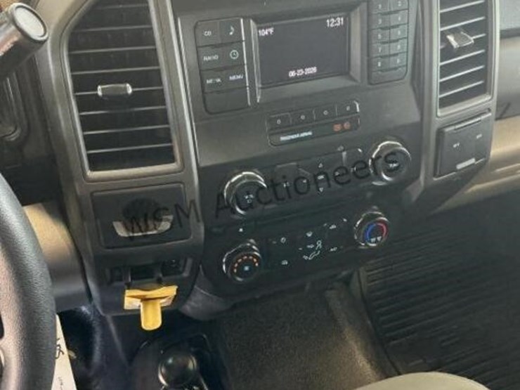 2017-ford-f450-image-23