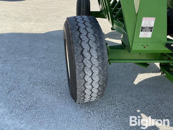 unverferth-brent-gt444-grain-wagon-image-16