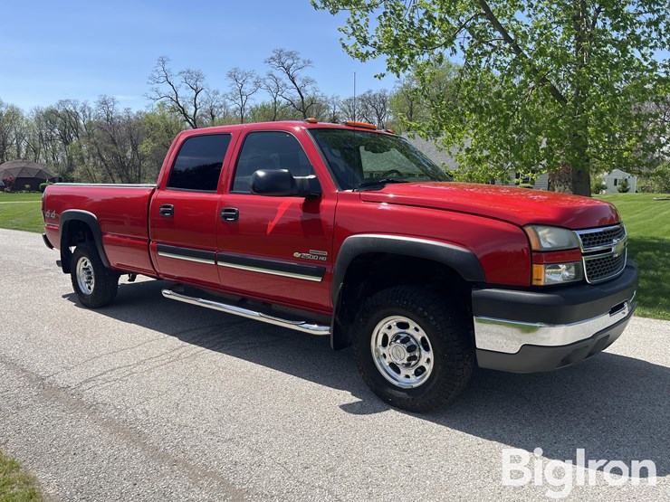 2005-chevrolet-2500-image-3