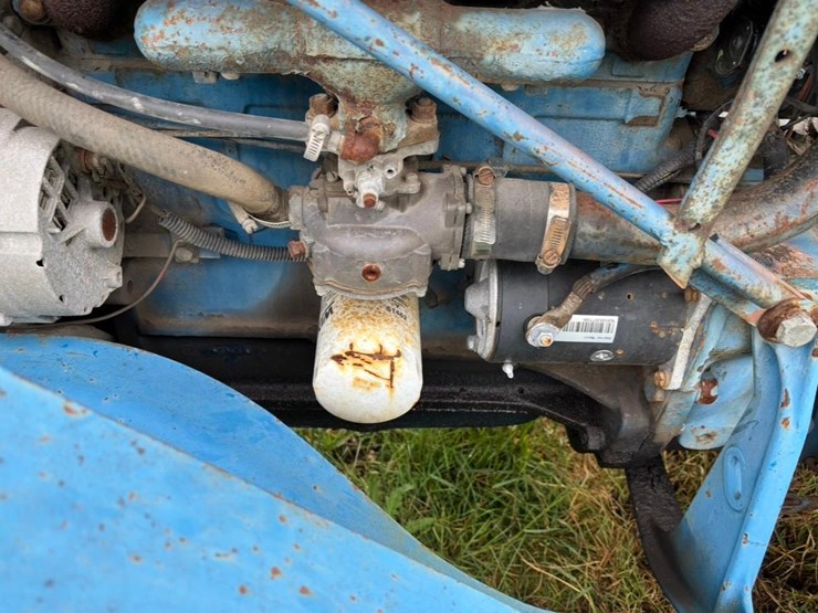 ford-4400-image-12